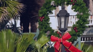 Christmas in the USA: Festival of Lights and Magic Traditions